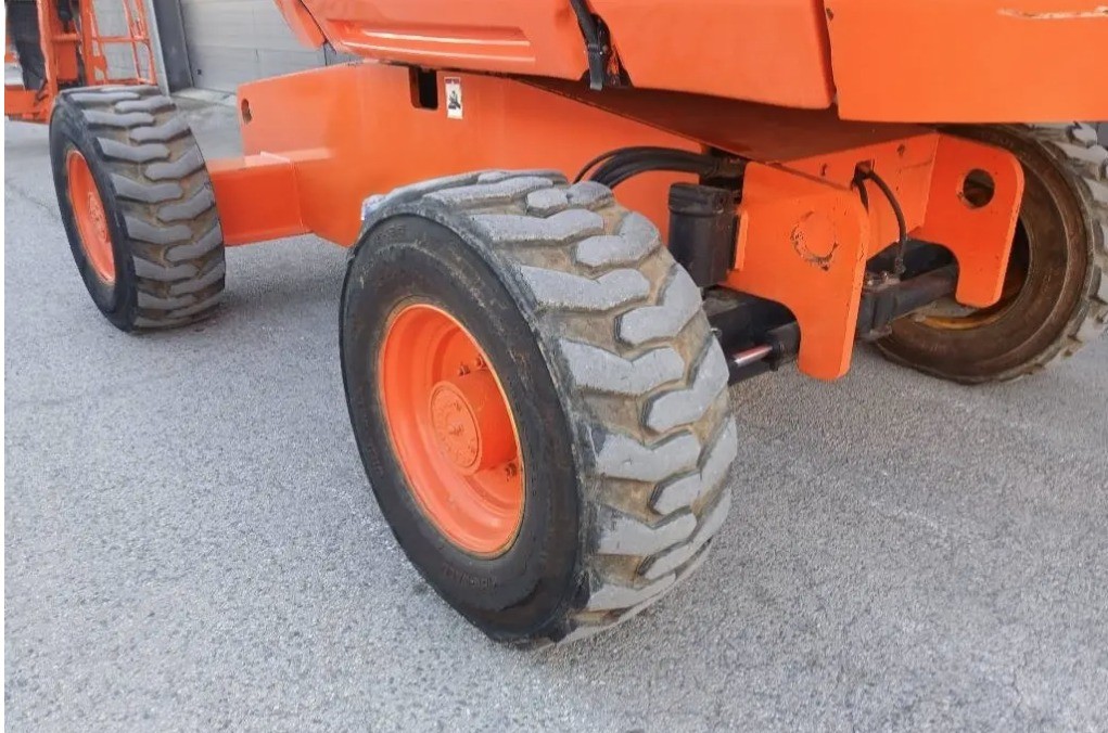 Sold - Telescopic Boom Lift - View 2